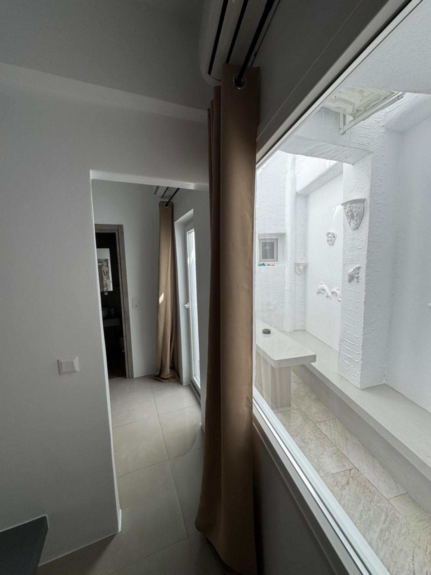 Madaky Hotel Náusza Kültér fotó
