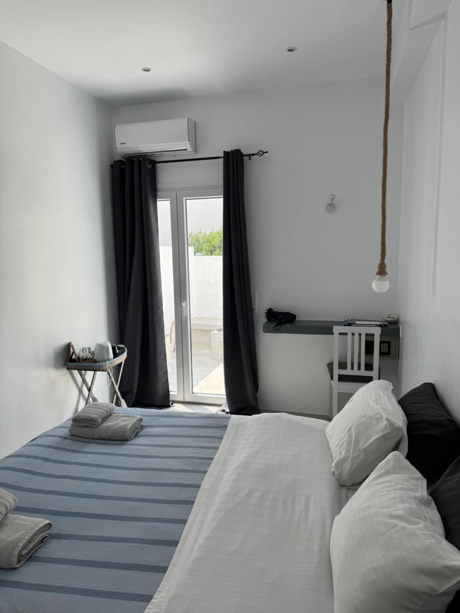 Madaky Hotel Náusza Kültér fotó